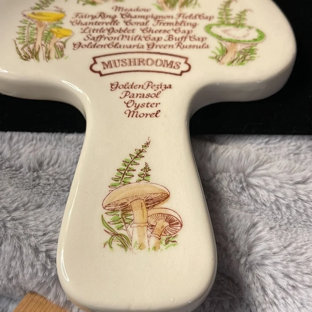 Vintage 1980 Ceramic Weiss Mushroom Design Trivet